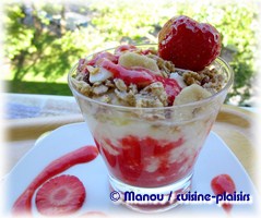 faisselle fraise muesli