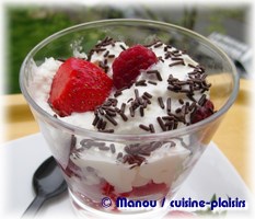 fruits rouge chantilly