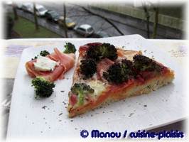 pizza broccolini