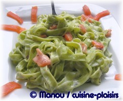 tagliatelles au basilic, carbonara de saumon fumé